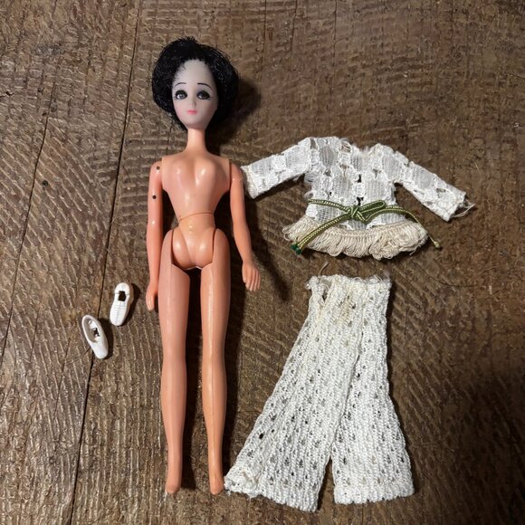 Topper Dawn Doll Majorette Kit H17 wearing Bell Bottom Bounce 717 - Picture 1 of 3